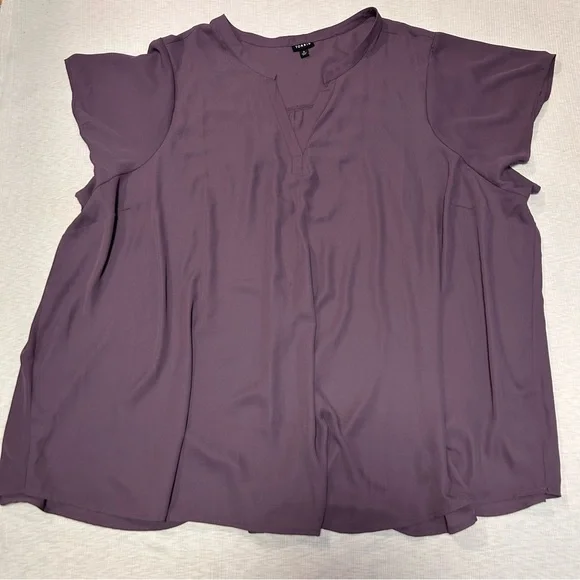 Torrid Georgette Short Sleeve Blouse‎ Purple Vintage Violet Size 6 Plus Size - Picture 2 of 5